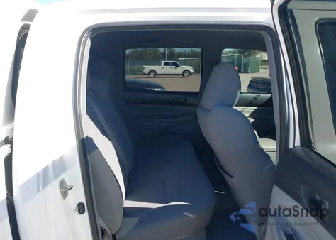 2011 Toyota Tacoma Base V6 from USA, damaged, VIN 3TMLU4EN3BM077023